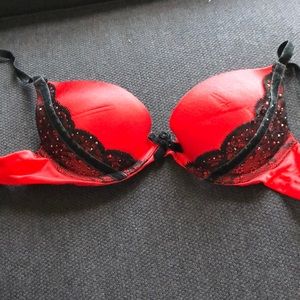 Victoria Secret Very Sexy Push-up Bra